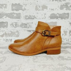 New Naturalizer Soul Rosaline Womens Buckle Detail Ankle Bootie W752